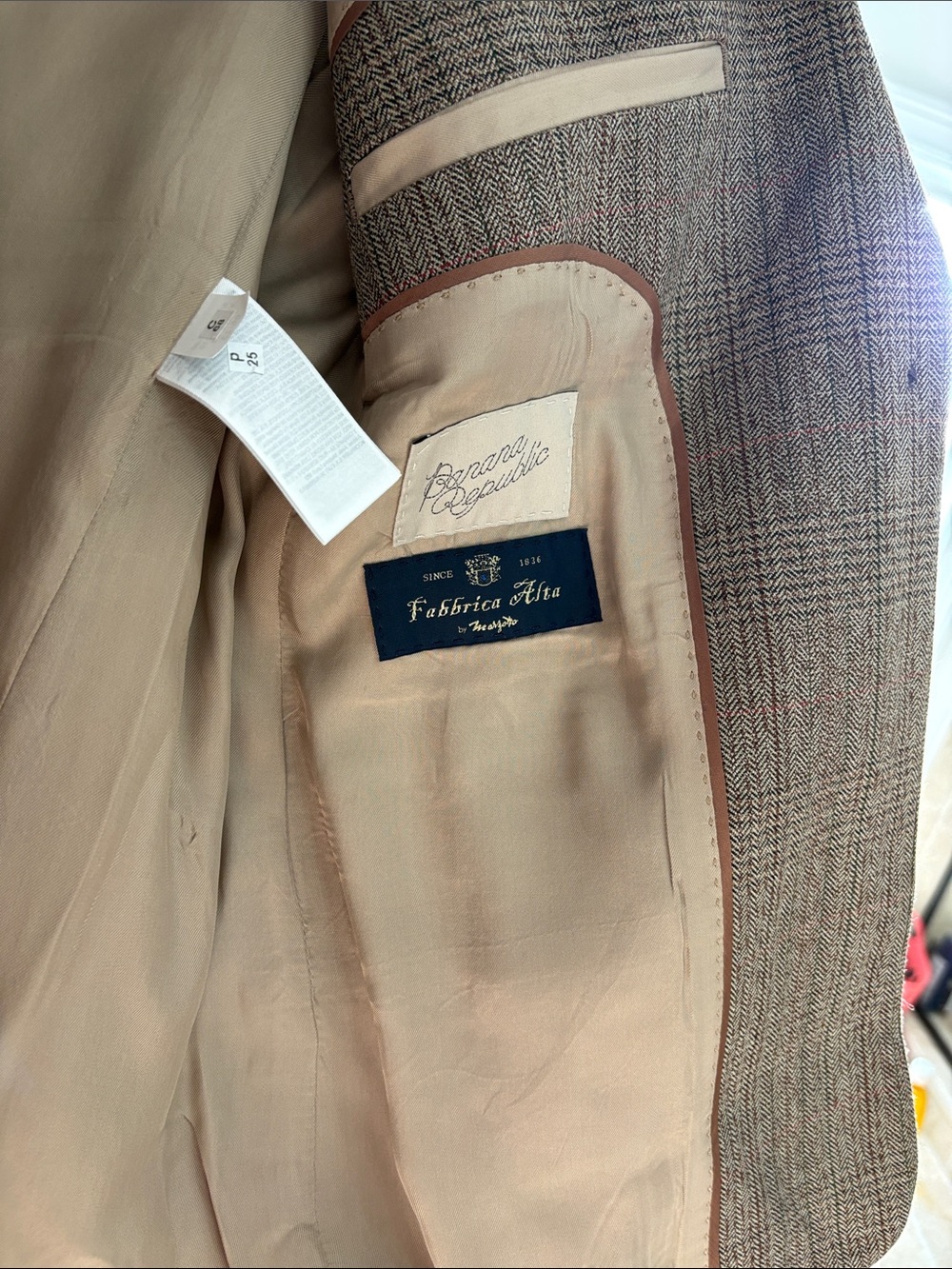 NWT Banana Republic Plaid Blazer - Picture 3 of 7